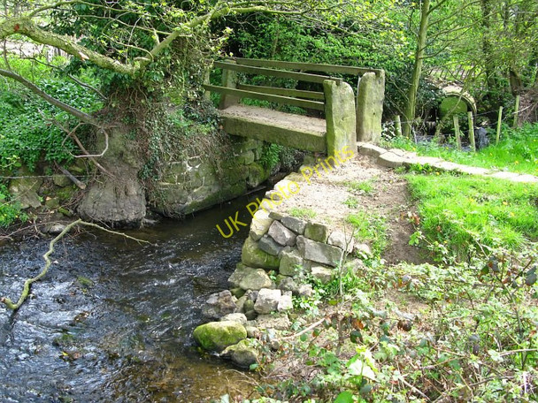 Photo 6"x4" Stone bridge over the River Amber Kelstedge c2010