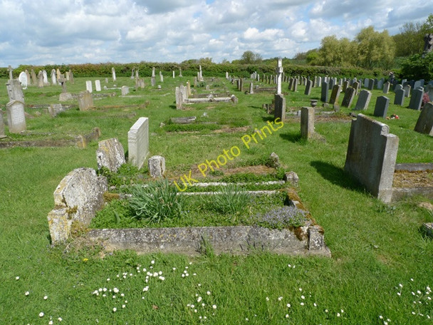 Photo 6"x4" The Churchyard, All Saints, Renhold Renhold c2010