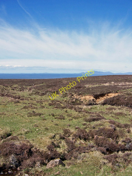 Photo 6"x4" Waternish moorland Sgoir Beag c2010
