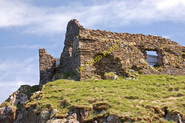 Photo 6"x4" Duntulm Castle Duntulm c2010
