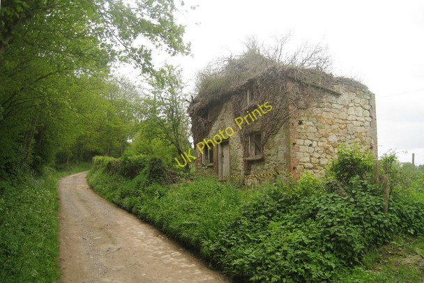 Photo 6"x4" Abandoned House near Hooper's Farm Haxted c2010
