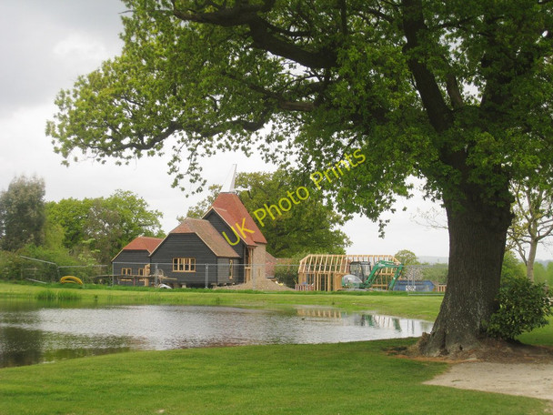Photo 6"x4" Oast House at Lingfield Lodge Farm, Marsh Green, Kent Marsh Green\/TQ4444 c2010