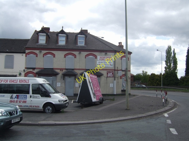 Photo 6"x4" Muckley Corner Hotel Muckley Corner c2010