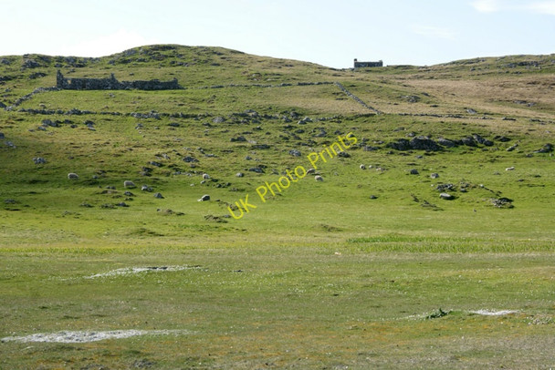 Photo 6"x4" Sandwick, Unst Mailand c2010