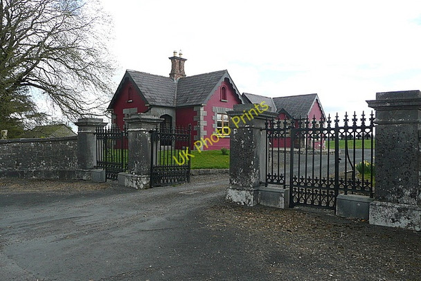 Photo 6"x4" Gate lodge at Fort Fergus Ballynacally c2010