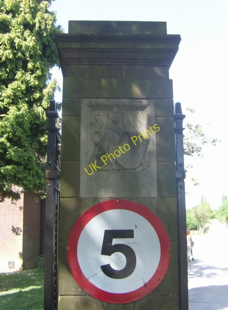Photo 6"x4" Heraldic panel - King George's Field Bloxwich c2010