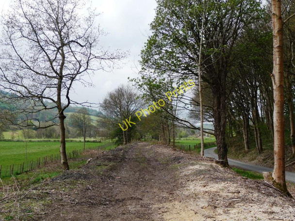 Photo 6"x4" This way to Bala Llandderfel c2010