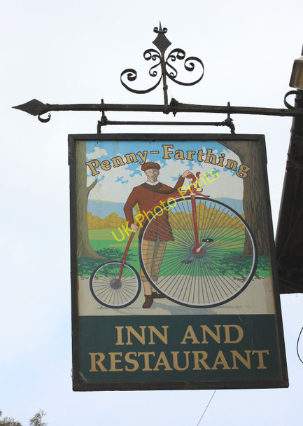 Photo 6"x4" Penny Farthing pub sign Aston Crews c2010
