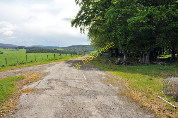 Photo 6"x4" Remains of the old route of the A9 near Daviot Daviot\/NH7239 c2010