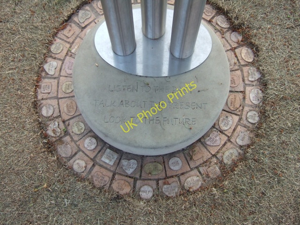 Photo 6"x4" Detail of sculpture, Scarcroft Road, York York\/SE5951 c2010