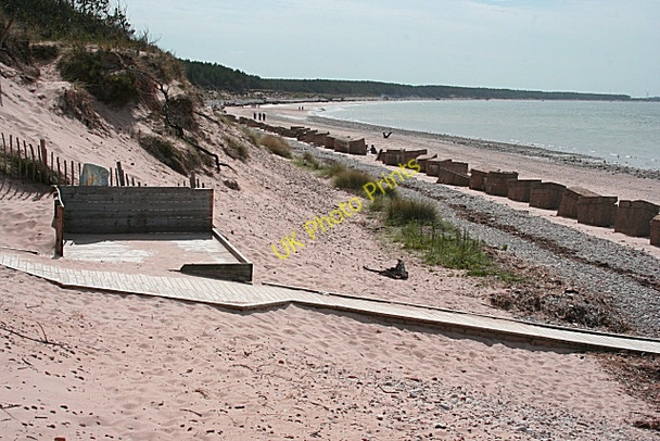 Photo 6"x4" Roseisle Beach Coltfield c2010