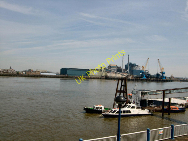 Photo 6"x4" River Thames near the Thames Barrier Woolwich c2010