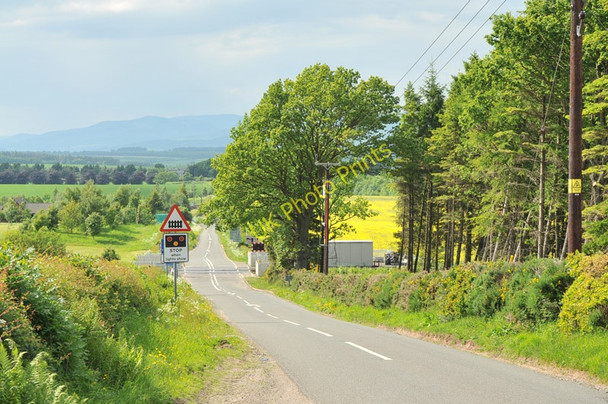 Photo 6"x4" Level crossing on the road near Whitemoss Aberuthven c2010