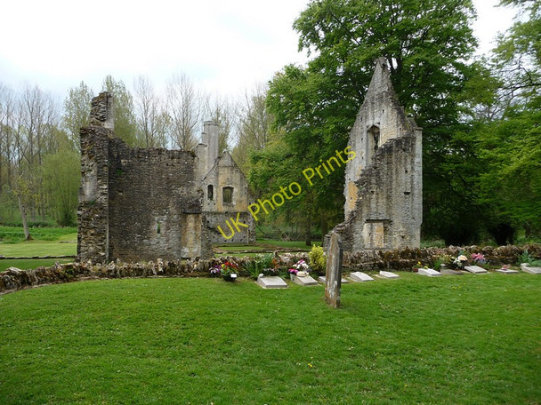Photo 6"x4" Minster Lovell Hall Little Minster c2010