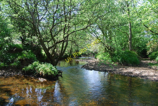 Photo 6"x4" River Derwent upstream at Thomson's Steps Silpho c2010