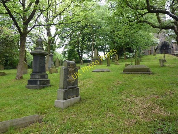 Photo 6"x4" The Parish Church of Christ Church, Denshaw, Graveyard Denshaw c2010