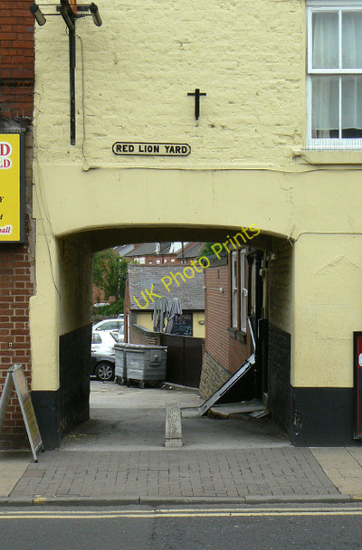 Photo 6"x4" Red Lion Yard Hucknall c2010