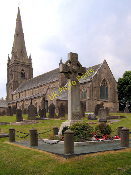 Photo 6"x4" St Peter's Church and Belmont War Memorial Belmont\/SD6716 c2010