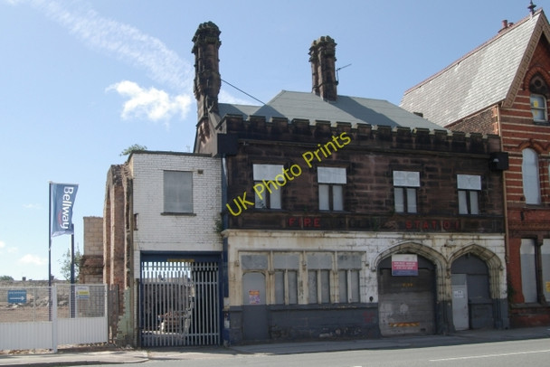 Photo 6"x4" Durning Road old fire & police station Liverpool c2010