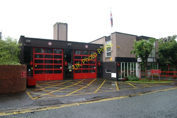 Photo 6"x4" Tettenhall fire station Stockwell End c2010