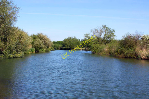 Photo 6"x4" The Isis looking upstream towards Kings Lock Wolvercote c2010