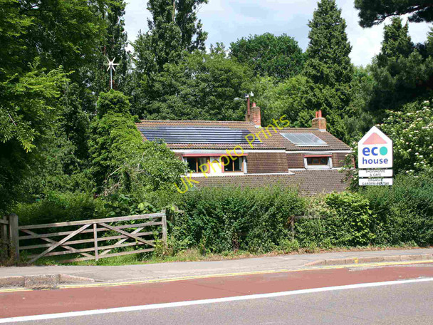 Photo 6"x4" EcoHouse, Leicester New Parks\/SK5505 c2010