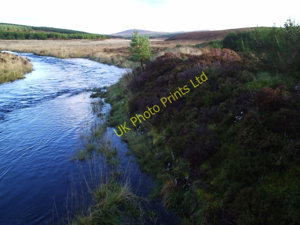 Photo 6"x4" Feith Osdail Burn Achfrish c2005