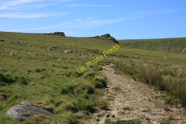 Photo 6"x4" Approaching Black Tor Forda\/SX5390 c2010