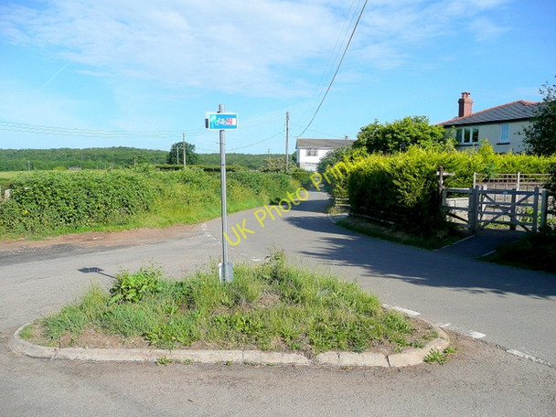 Photo 6"x4" Mounton Road Chepstow\/Cas-Gwent c2010