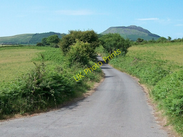 Photo 6"x4" View southwards along Lon Ffridd with Carn Fadryn in the background Boduan c2010