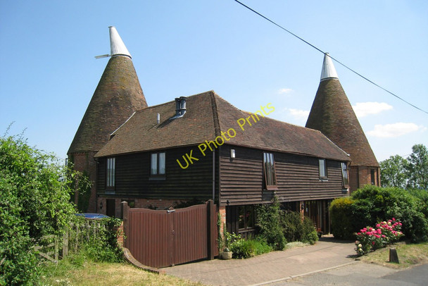 Photo 6"x4" Parsonage Oast, East Sutton Hill, East Sutton, Kent Ulcombe c2010
