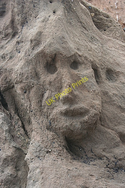 Photo 6"x4" The Cliff Face Beaumaris c2010