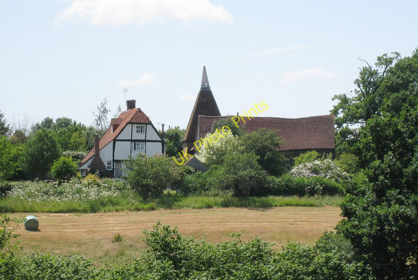 Photo 6"x4" Hammonds Oast, Smiths Lane, Goudhurst, Kent Broad Ford c2010