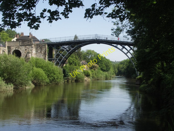 Photo 6"x4" Ironbridge, Shropshire Ironbridge c2006