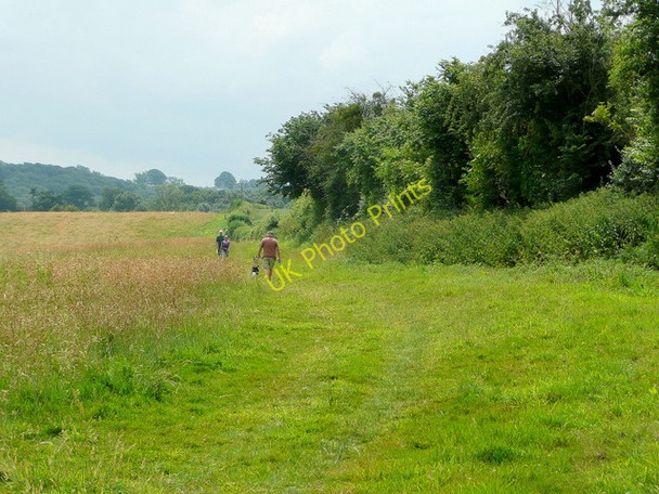 Photo 6"x4" Walking the Hoarwithy Circular Red Rail c2010