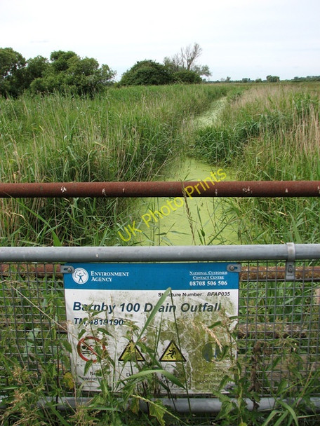 Photo 6"x4" Barnby 100 Drain Outfall Barnby c2010