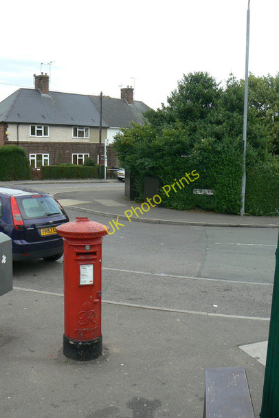 Photo 6"x4" Redhill Post Office postbox Ref NG5 417 Arnold\/SK5945 c2010