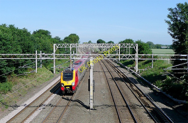 Photo 6"x4" Railway near Hartshill, Warwickshire Caldecote\/SP3594 c2010