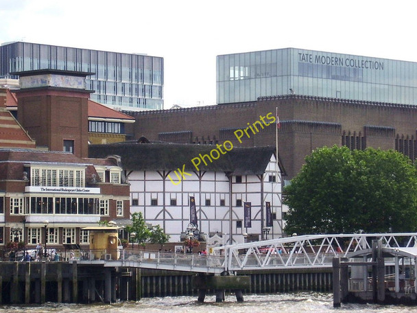 Photo 6"x4" The Globe and Tate Modern, London London c2006