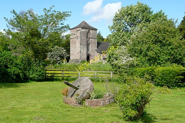 Photo 6"x4" Ewyas Harold church Ewyas Harold c2010