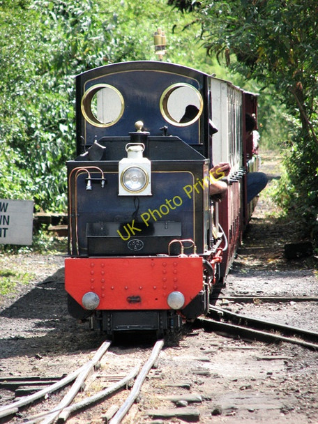 Photo 6"x4" Train approaching Wells on Sea station Wells-Next-The-Sea c2010 P1