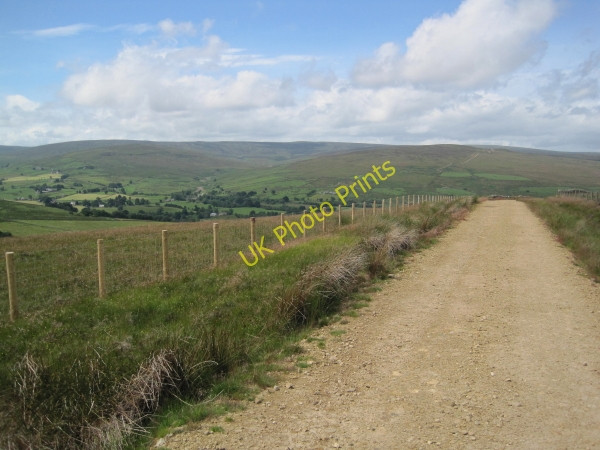 Photo 6"x4" Track towards Eals Eals\/NY6755 c2010