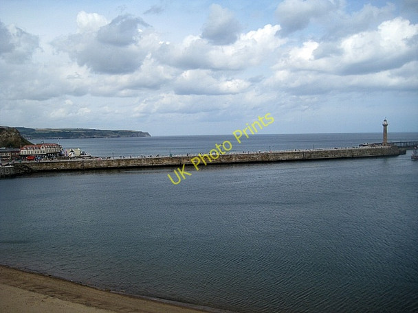 Photo 6"x4" West Pier (2) Whitby\/NZ8910 c2010