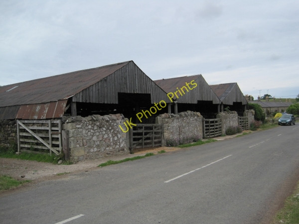 Photo 6"x4" Farm Buildings, Brandon Branton\/NU0416 c2010
