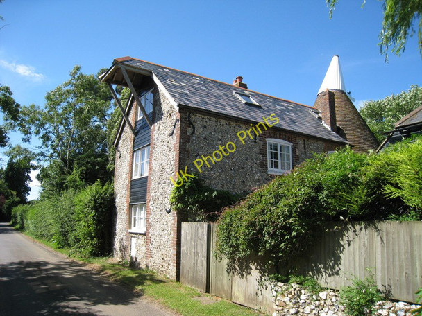 Photo 6"x4" The Oast, Jacques Court Bladbean c2010