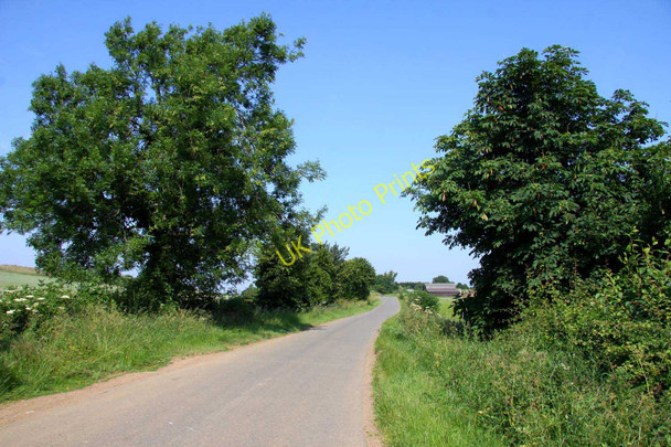 Photo 6"x4" The road to Caudle Hill Farm Burton Dassett c2010