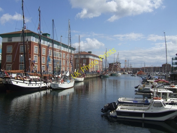 Photo 6"x4" Call centres beside Hartlepool Marina Hartlepool c2010