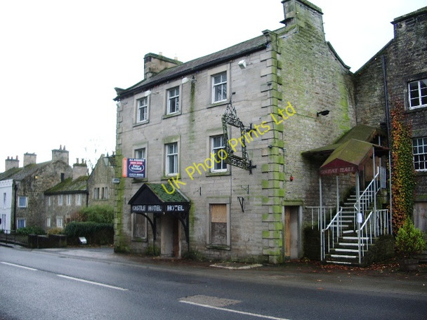 Photo 6"x4" Castle Hotel, Hornby Hornby\/SD5868 c2007