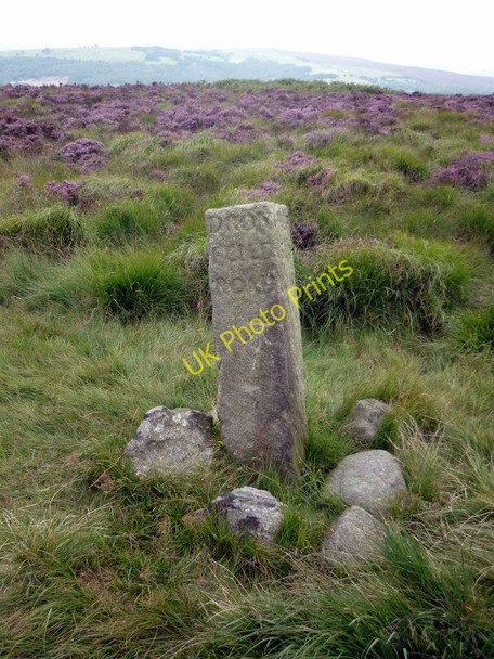 Photo 6"x4" Guide stoop, White Edge, Derbyshire Nether Padley c2010