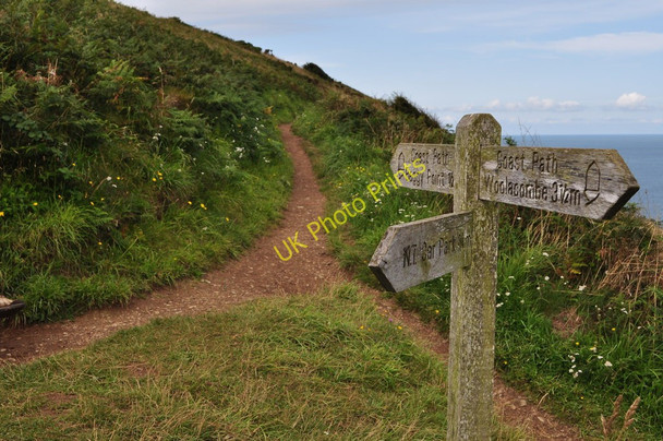 Photo 6"x4" A sign post on the coast path to Baggy Point Croyde Bay\/SS4339 c2010